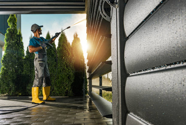 Best Roof Pressure Washing  in Gerber, CA